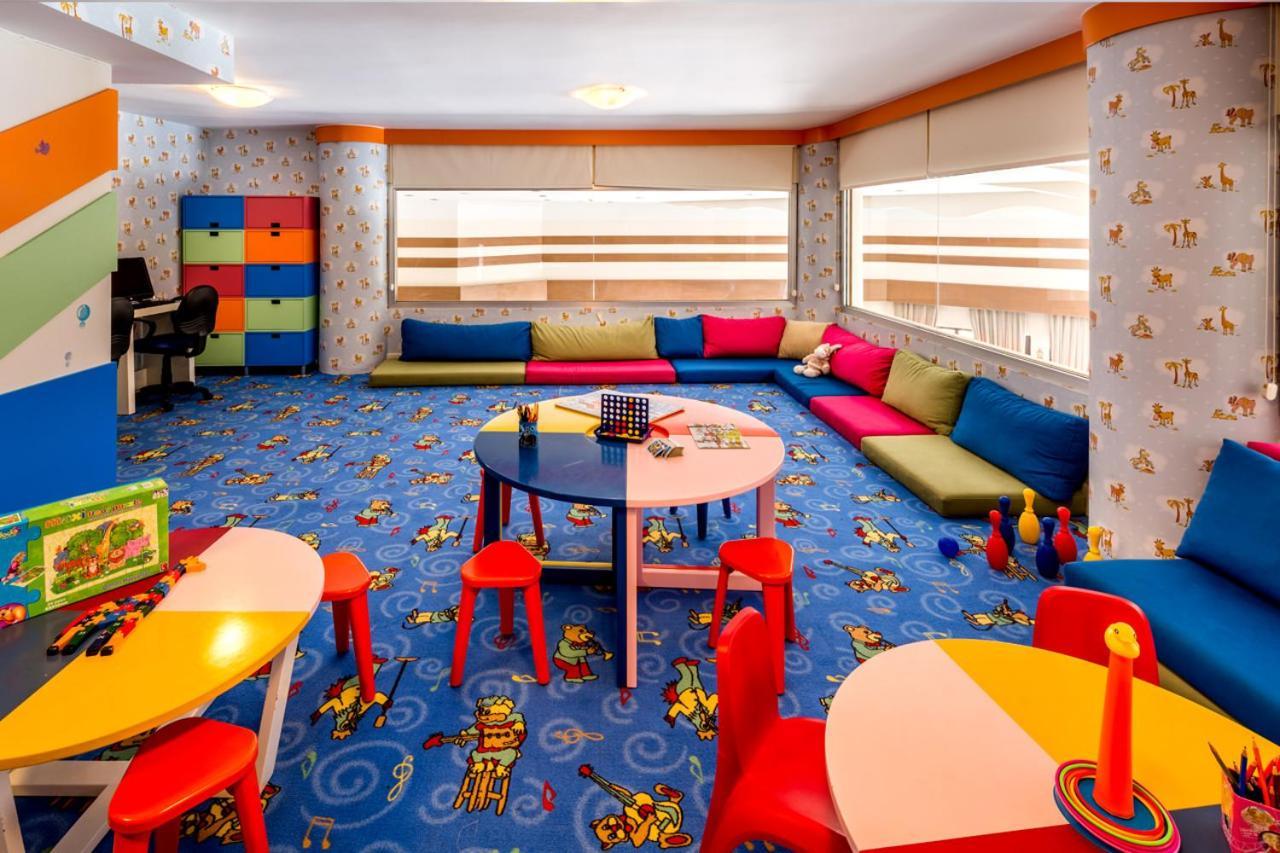 Vuni Palace Luxury Resort & Beach & Casino ไคริเนีย ภายนอก รูปภาพ